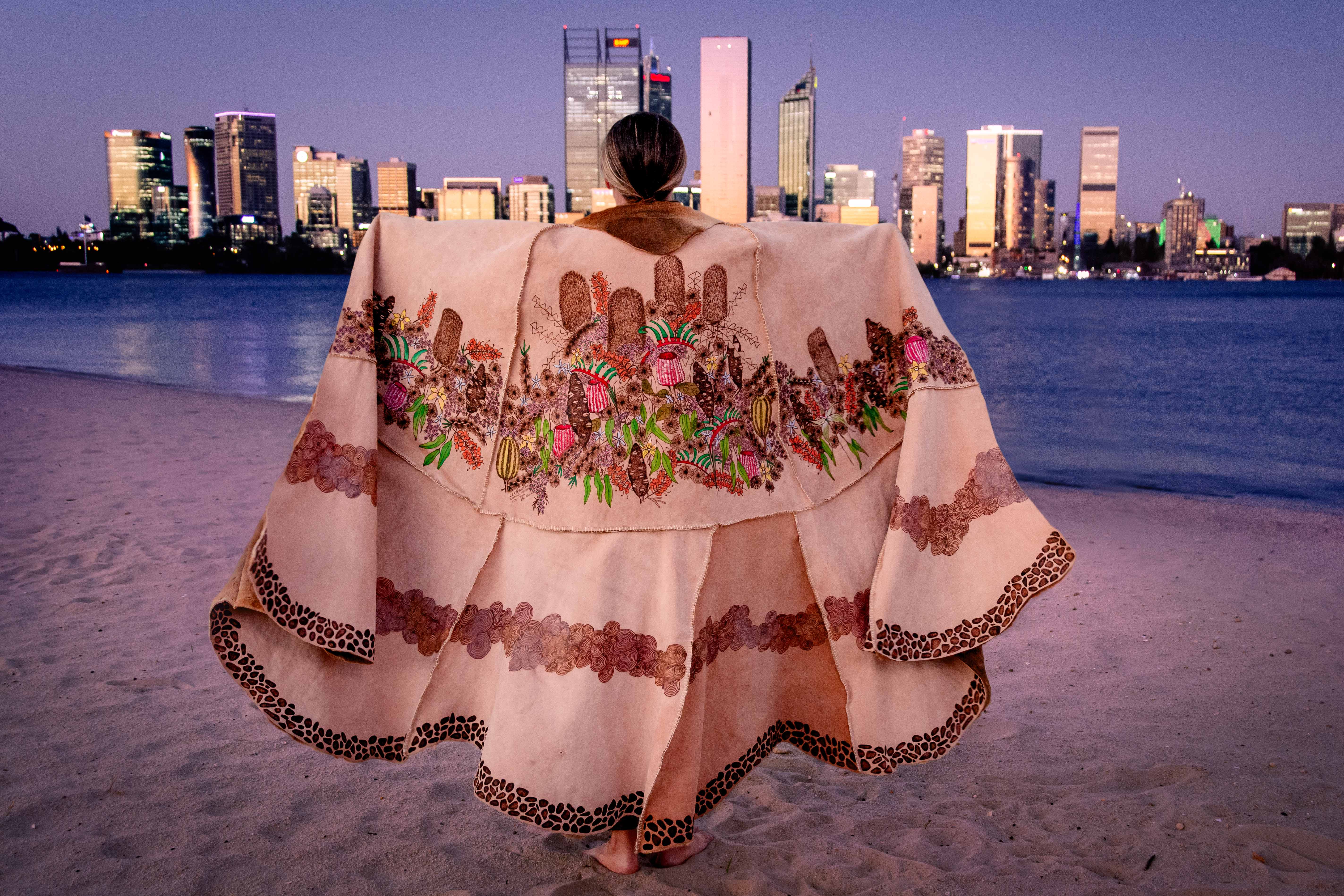 Kabali Booka (Bwooka, Bookah) by Lea Taylor Image