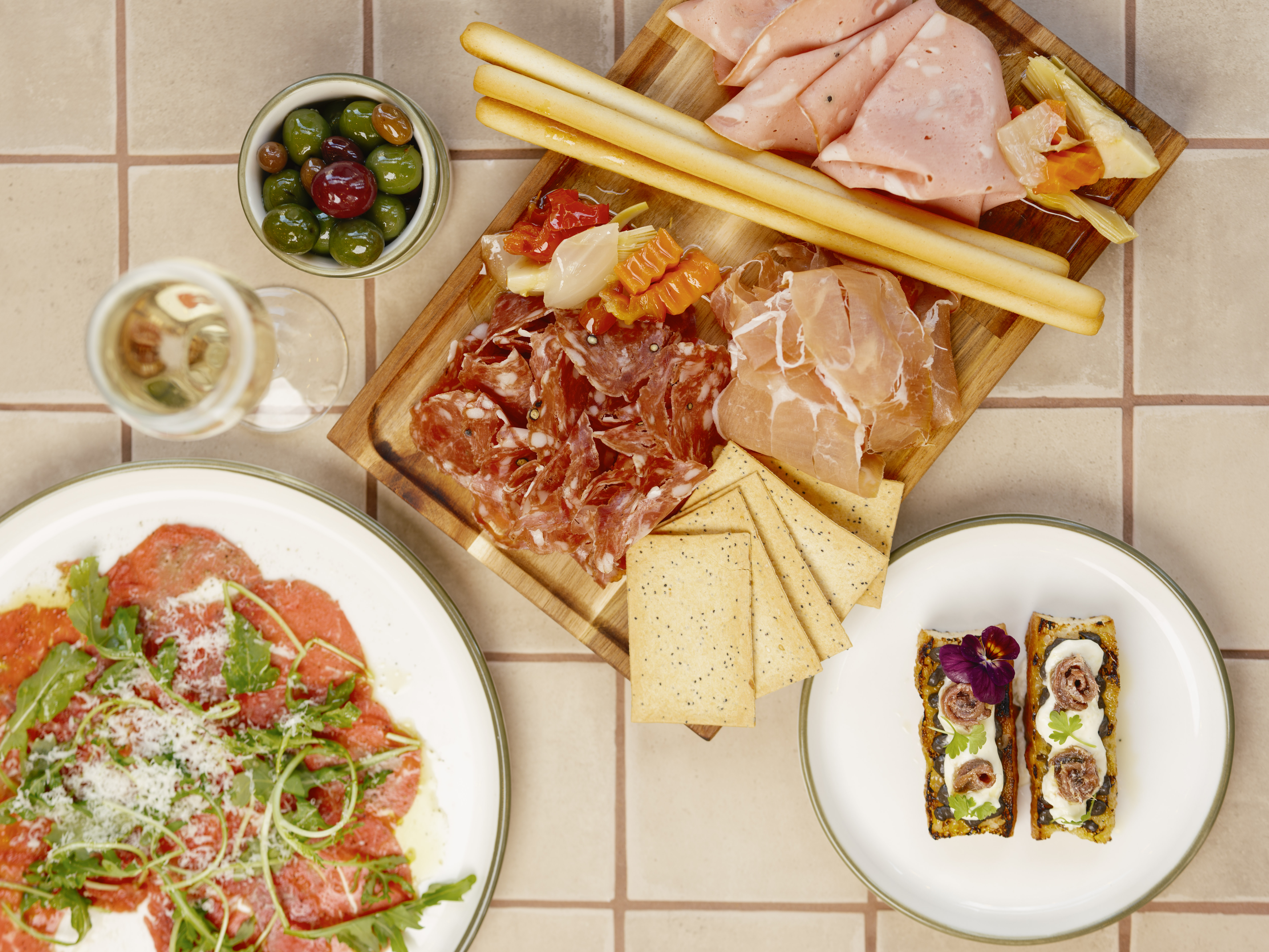 alba at Yagan Square