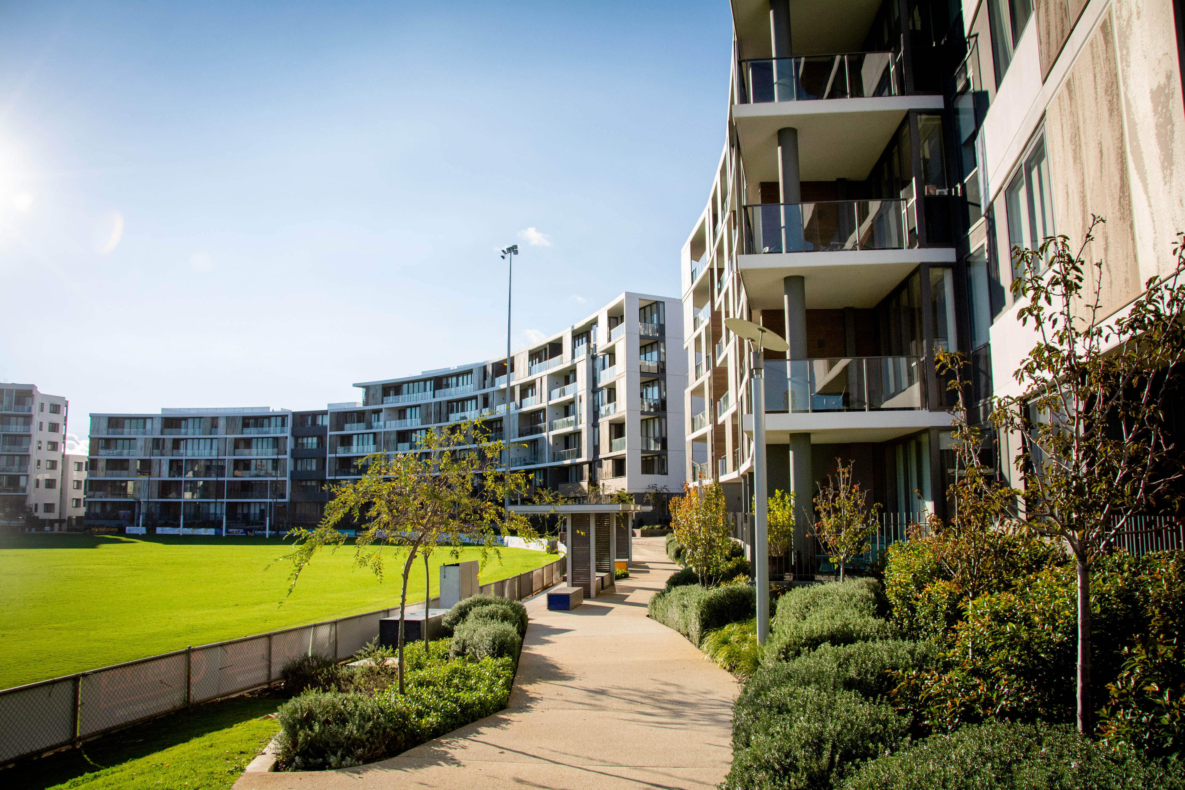 Claremont on the Park pathway