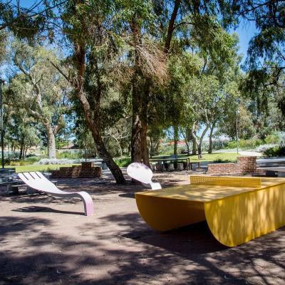 Shady areas to picnic play or rest under