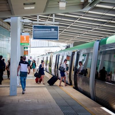 Walking distance to the Mandurah Train Station