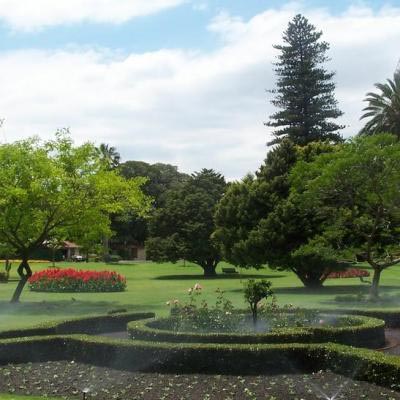 Nearby Gloucester Park is a popular entertainment venue