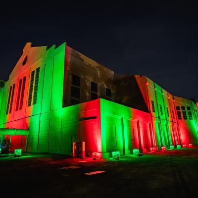 Power Station Lights Green And Red
